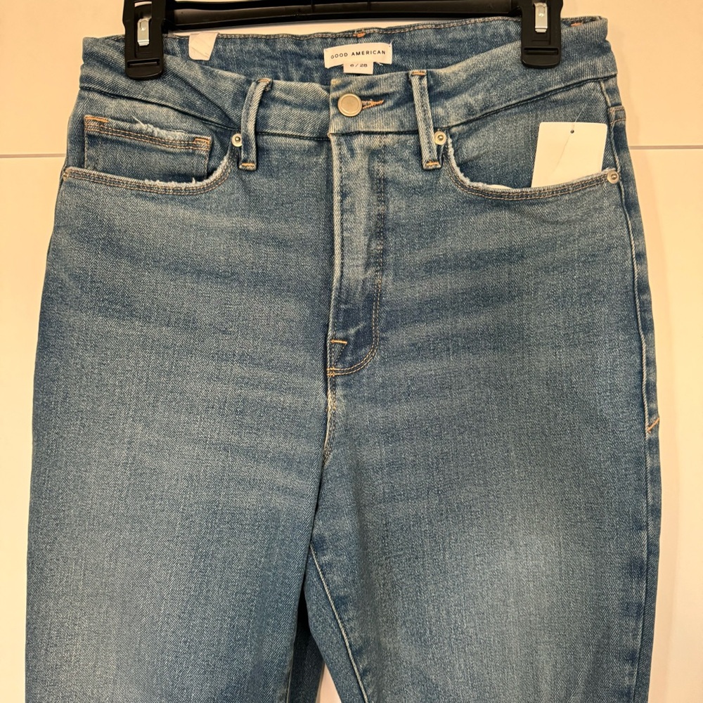 Good American Good Vintage straight leg jeans - Picture 7 of 13